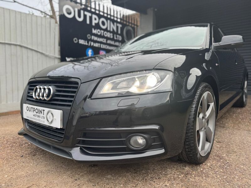 AUDI A3 2.0 TFSI Black Edition Sportback S Tronic quattro Euro 5 5dr 2013