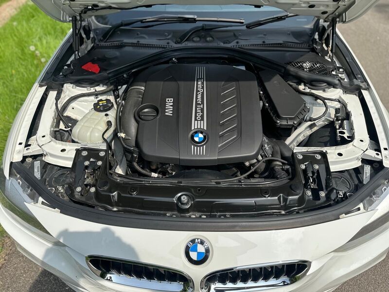 BMW 3 SERIES 3.0 335d M Sport Auto xDrive Euro 6 (s/s) 4dr 2015