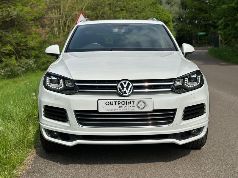 VOLKSWAGEN TOUAREG 3.0 TDI V6 BlueMotion Tech R-Line Tiptronic 4WD Euro 5 (s/s) 5dr 2013