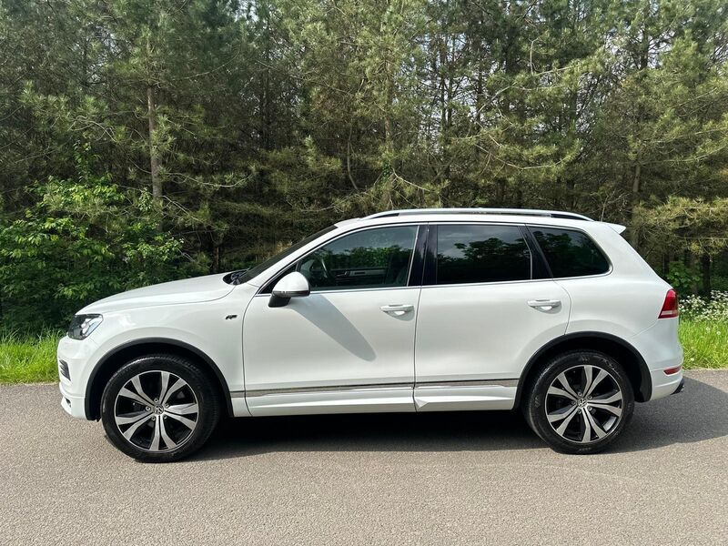 VOLKSWAGEN TOUAREG 3.0 TDI V6 BlueMotion Tech R-Line Tiptronic 4WD Euro 5 (s/s) 5dr 2013