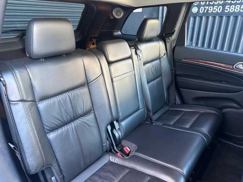 JEEP GRAND CHEROKEE 3.0 CRD Limited 4WD 5dr 2011