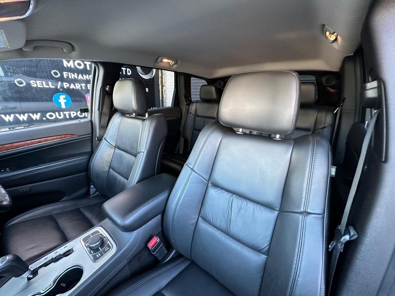 JEEP GRAND CHEROKEE 3.0 CRD Limited 4WD 5dr 2011