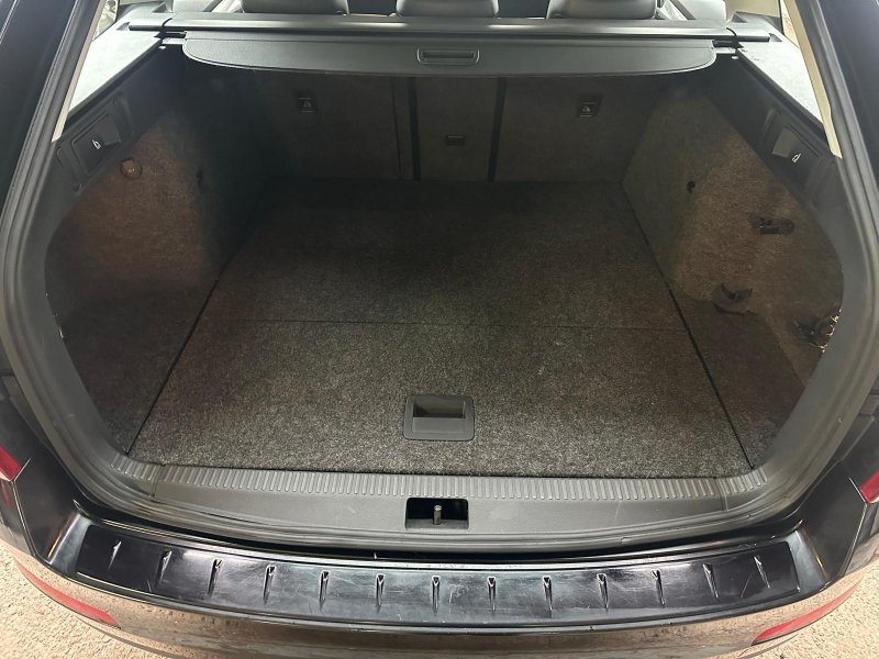 SKODA OCTAVIA 2.0 TDI Elegance DSG Euro 5 (s/s) 5dr 2014