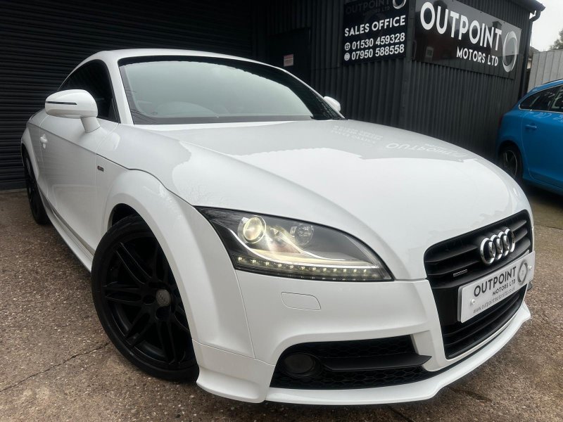 AUDI TT 2.0 TDI Black Edition quattro Euro 5 3dr 2011