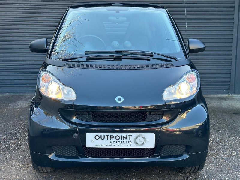 SMART FORTWO 0.8 CDI Pulse Cabriolet SoftTouch Euro 5 2dr 2011