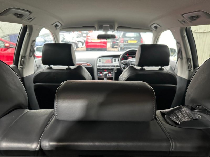 AUDI A6 ALLROAD 3.0 TDI quattro 5dr 2009
