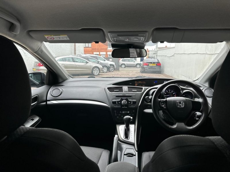 HONDA CIVIC 1.8 i-VTEC S Tourer Auto Euro 6 5dr 2015