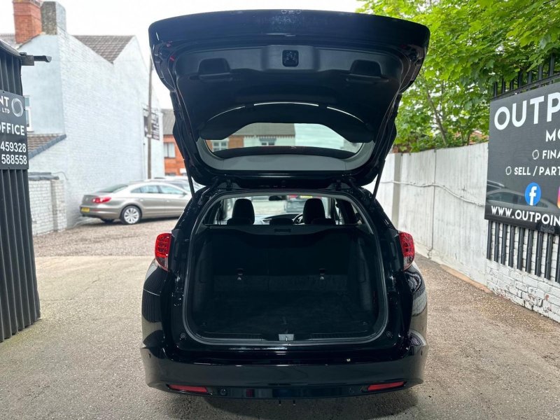 HONDA CIVIC 1.8 i-VTEC S Tourer Auto Euro 6 5dr 2015