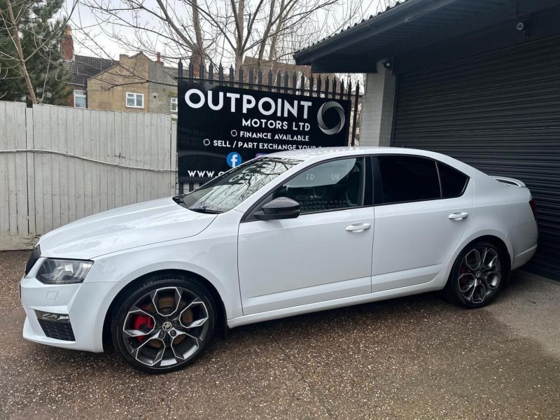 SKODA OCTAVIA 2.0 TDI vRS DSG Euro 5 (s/s) 5dr 2015