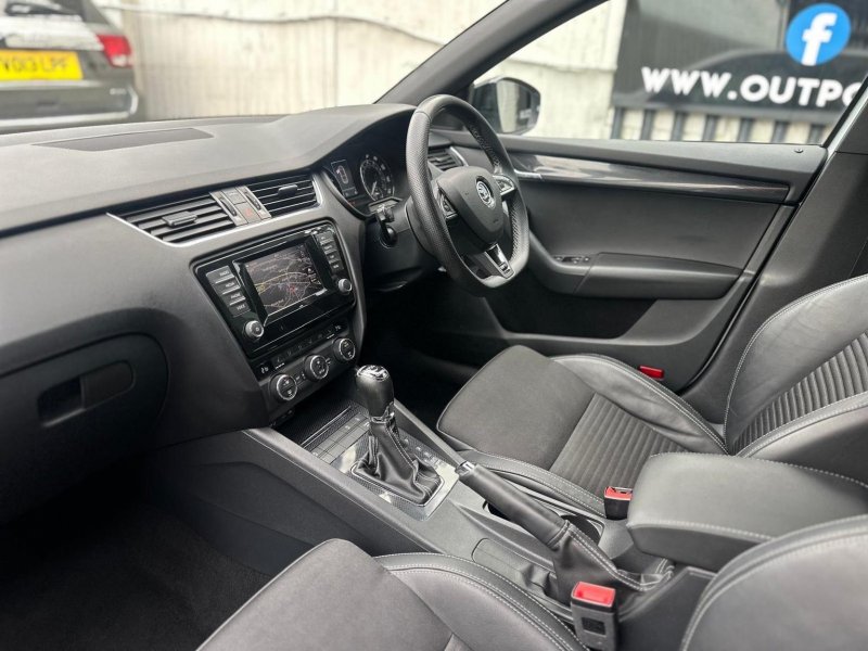 SKODA OCTAVIA 2.0 TDI vRS DSG Euro 5 (s/s) 5dr 2015