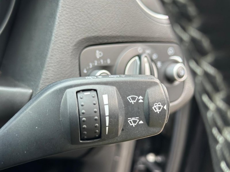 FORD MONDEO 2.2 TDCi Titanium X Euro 5 5dr 2012