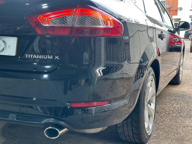 FORD MONDEO 2.2 TDCi Titanium X Euro 5 5dr 2012