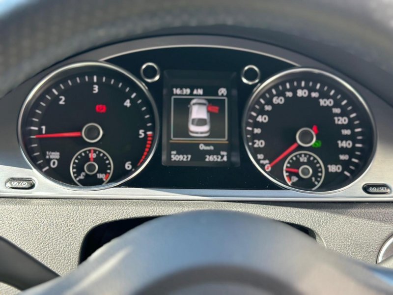 VOLKSWAGEN CC 2.0 TDI BlueMotion Tech R-Line DSG Euro 5 (s/s) 4dr 2014