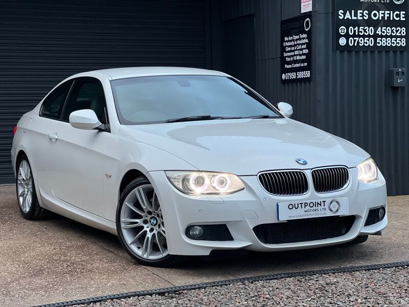 BMW 3 SERIES 3.0 330d M Sport 2dr 2011