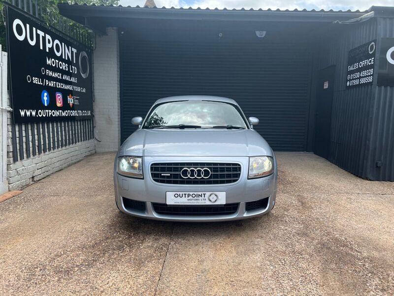 AUDI TT 3.2 DSG quattro 2dr 2004