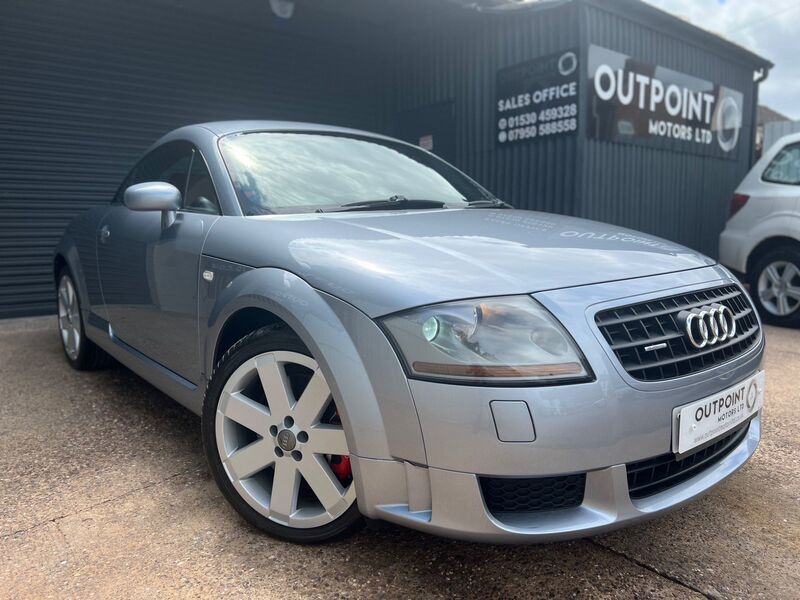 AUDI TT 3.2 DSG quattro 2dr 2004